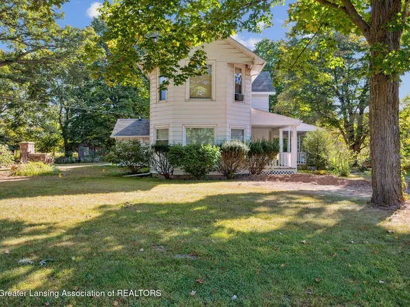 896 Waverly Rd, Dimondale, MI 48821