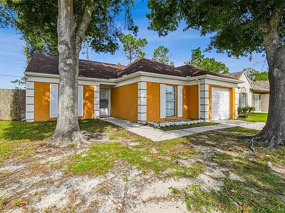 4th image of 10930 Brightside Dr #10930