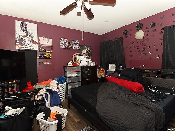 5th image of UNIT A B-417 Robinson STREET
