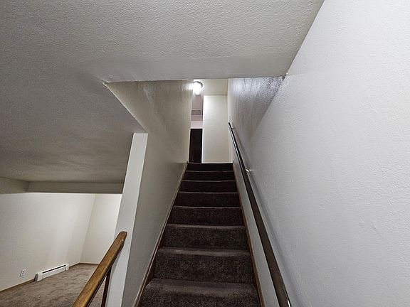 2nd image of 814 W Hillcrest Dr #814H-C