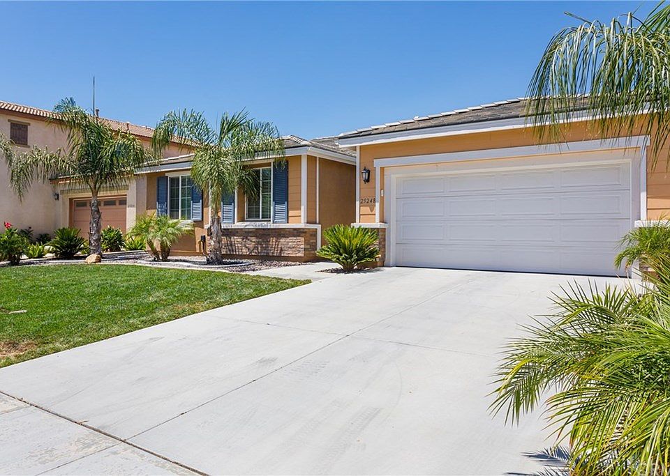1st image of 25248 High Plains Ct
