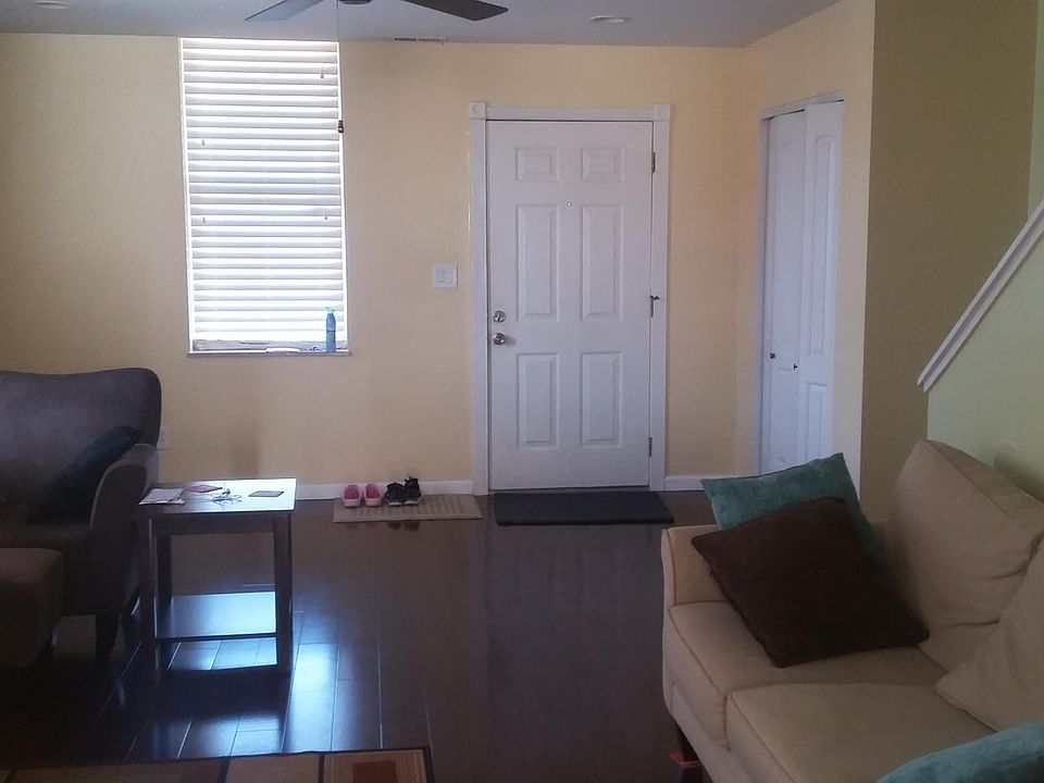 1st image of 2225A Pestalozzi St