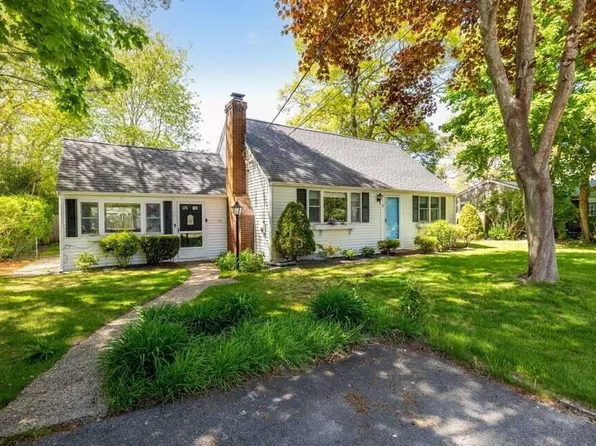 19 ANTHONY Road, West Yarmouth, MA 02673