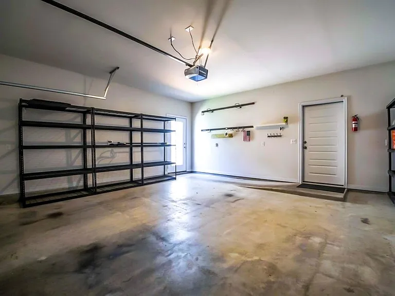 8306 Mandela Bnd — Photo 9