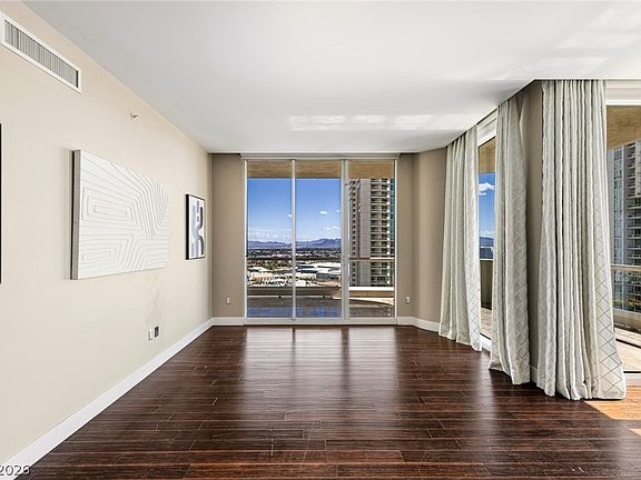 5th image of 2747 Paradise Rd Unit 2605