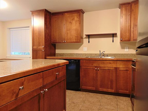 5th image of 2721 NE 195th St APT 4