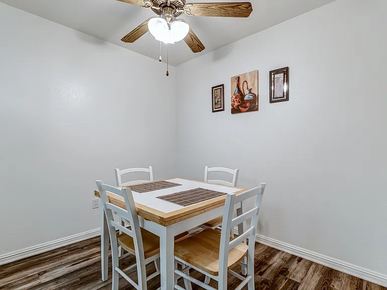Sierra Vista — Photo 5