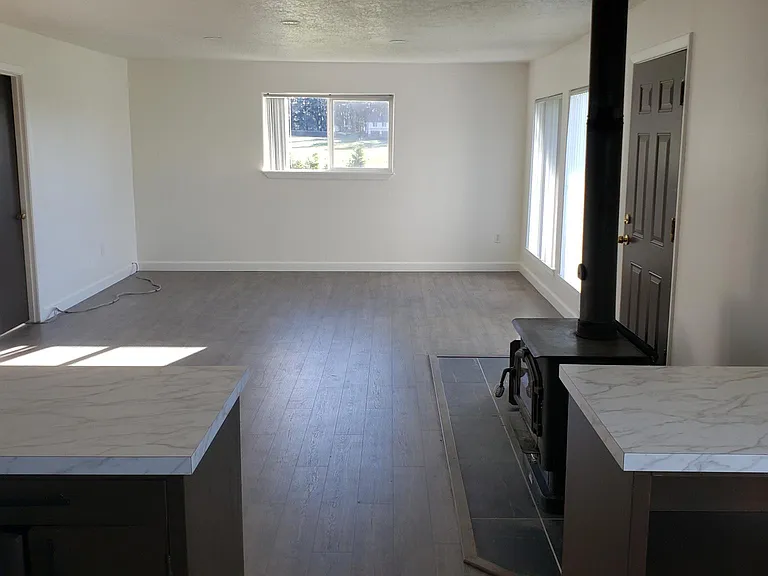 19609 SW Tile Flat Rd — Photo 8