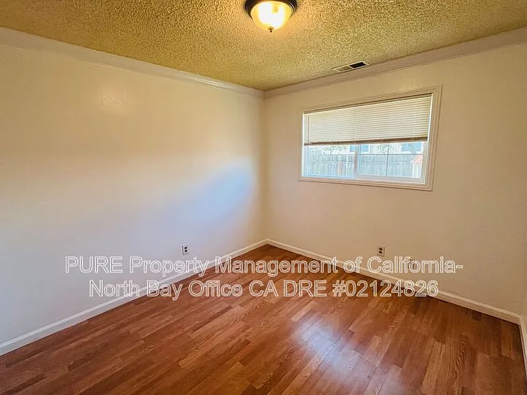 780 El Rio St #B — Photo 12