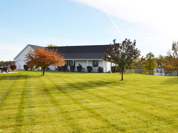 1152 Lake Rd, Ottumwa, IA 52501