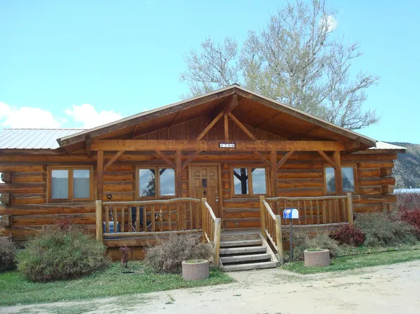 175 5th St, Meeker, CO 81641