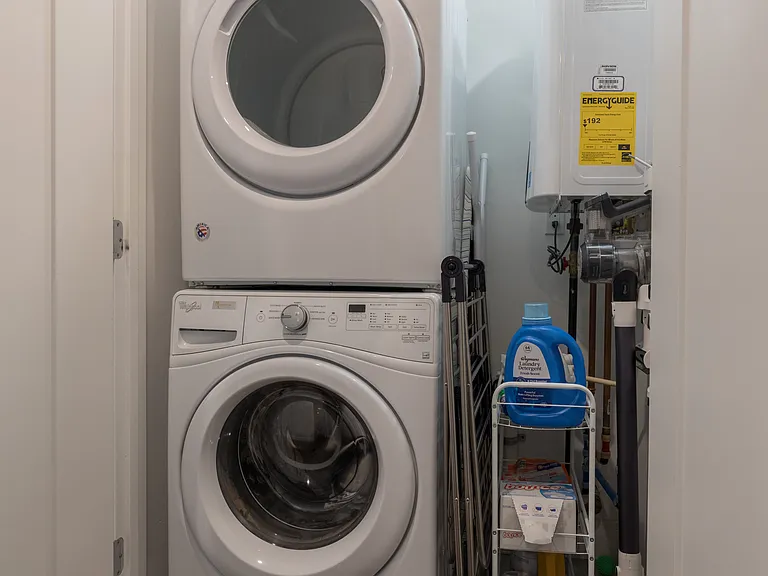 20 Fuller St #2 — Photo 17