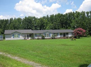 1204 Siouan Rd, Ebony, VA 23845