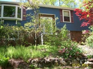 67 Silvermine Rd, Boxford, MA 01921