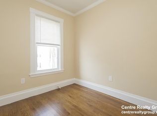 22 Chestnut Ave #R3, Boston, MA 02130