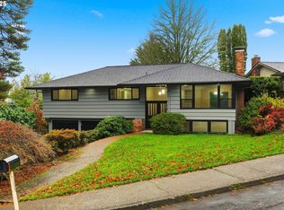 5555 SW Dover Ct, Portland, OR 97225
