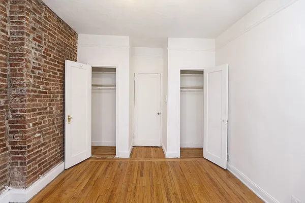 Rented by Banaco Property Group LLC | media 21