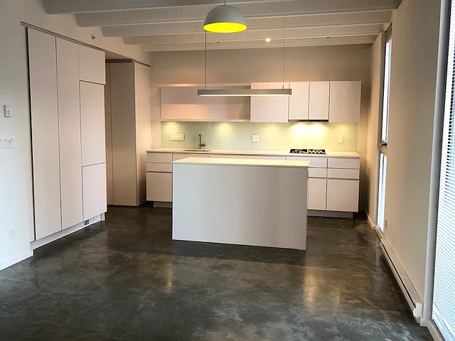219 Georgia St E #204 — Photo 6