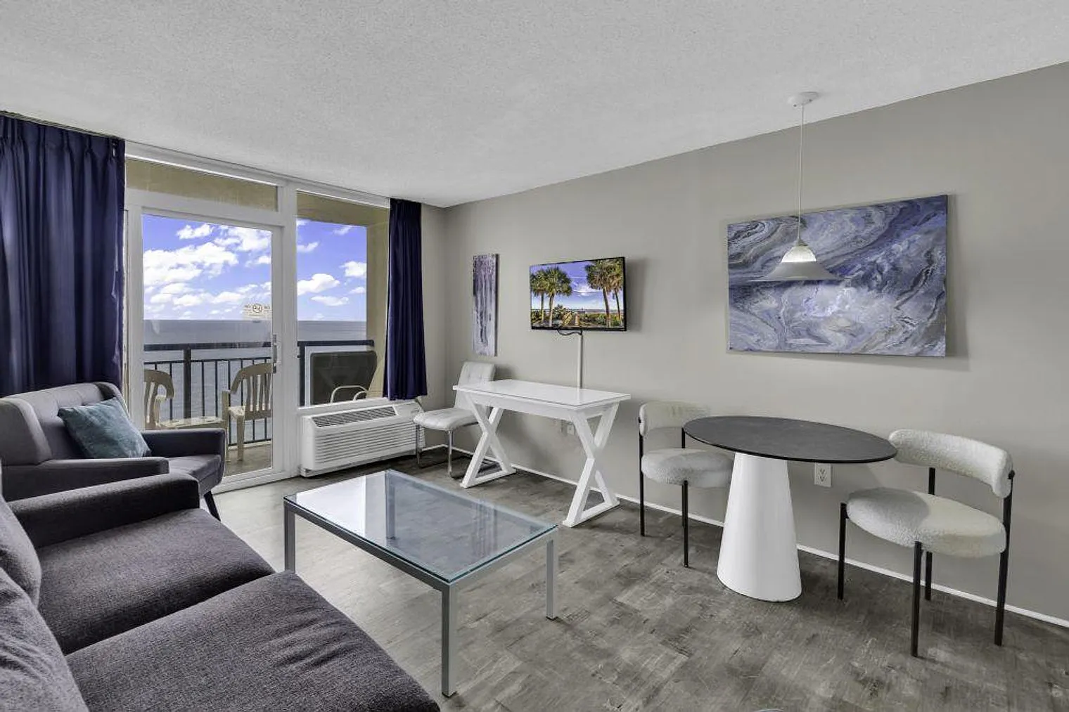 1 bed, 1.0 bath, 613 sqft, $2,925 — Photo 1