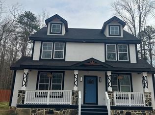 27 Rosemond Dr, Greenville, SC 29605