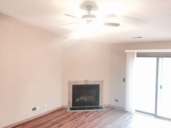 4th image of 611 Buckskin Ln #611