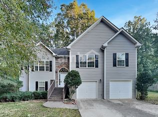 272 Clairidge Cir, Hiram, GA 30141