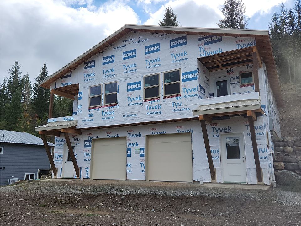 1st image of 2261 McTavish Rd