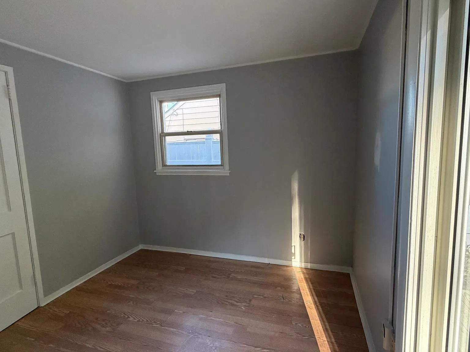 2 bed, 768 sqft, $2,499 — Photo 2