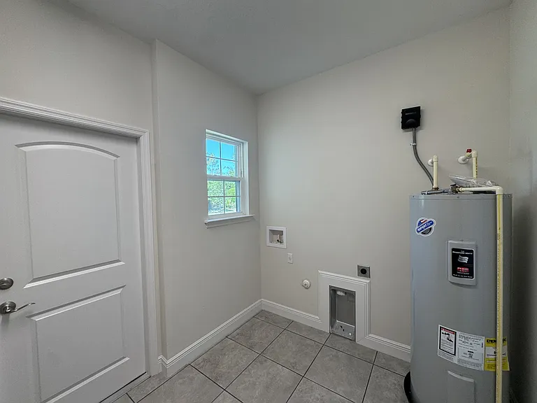 1608 Alliance Ave — Photo 20