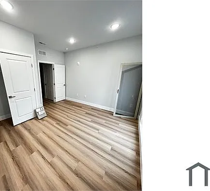 3259 N 13th St — Photo 5