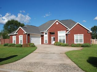 113 Lexington Dr, Bonaire, GA 31005