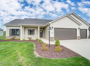 1372 Rye Dr, Van Wert, OH 45891