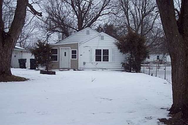 2nd image of 1602 S Wall Ave