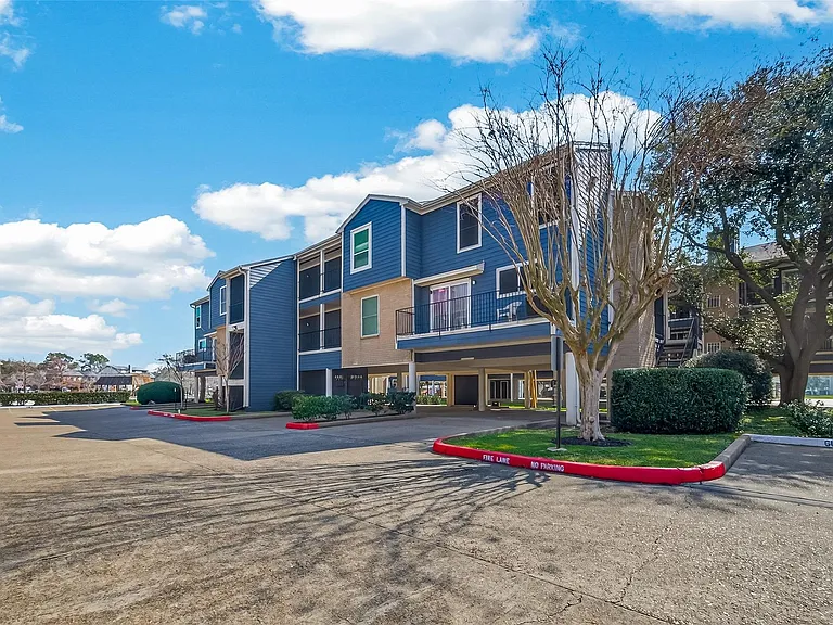 18515 Egret Bay Blvd #1302 — Photo 3
