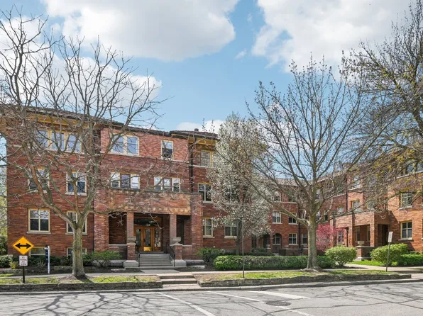 508 Lee St APT 3E, Evanston, IL 60202