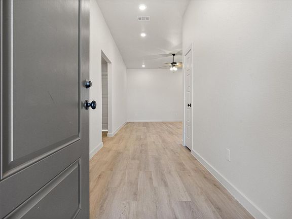2nd image of 14002 Gary Ave