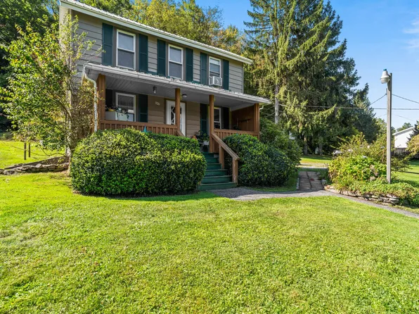 542 Cooper Ave, Grassflat, PA 16839
