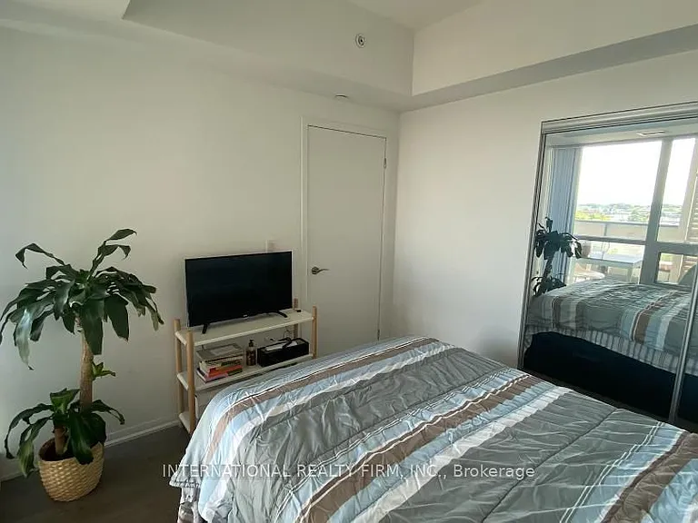 3091 Dufferin St #601 — Photo 10