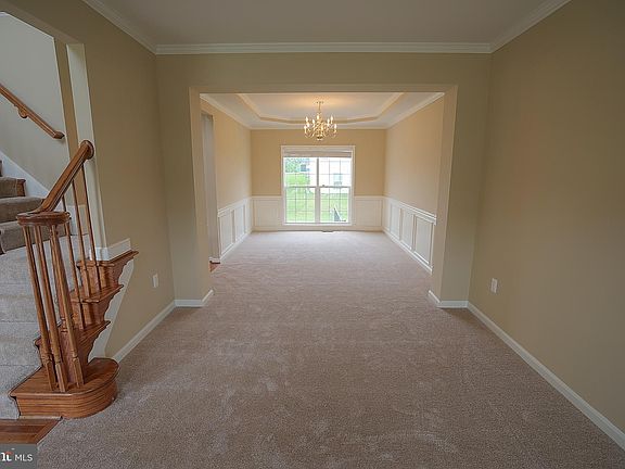 4th image of 9409 Deep Creek Ln