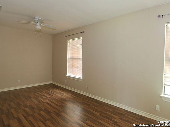 4th image of 6827 Biscayne Dr