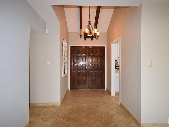 4th image of 2225 Manley Ct