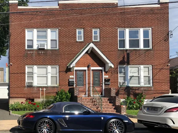 285 Maple St #R1, Kearny, NJ 07032