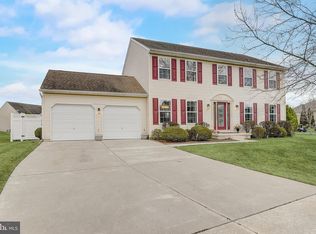 1 Friendship Ct, Sicklerville, NJ 08081