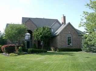 47903 Stratford Ct, Canton, MI 48187