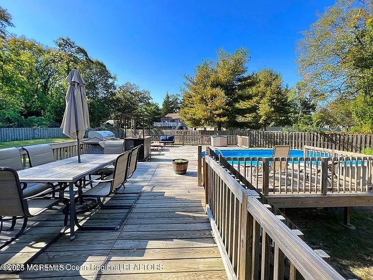 624 Fort Plains Rd — Photo 18
