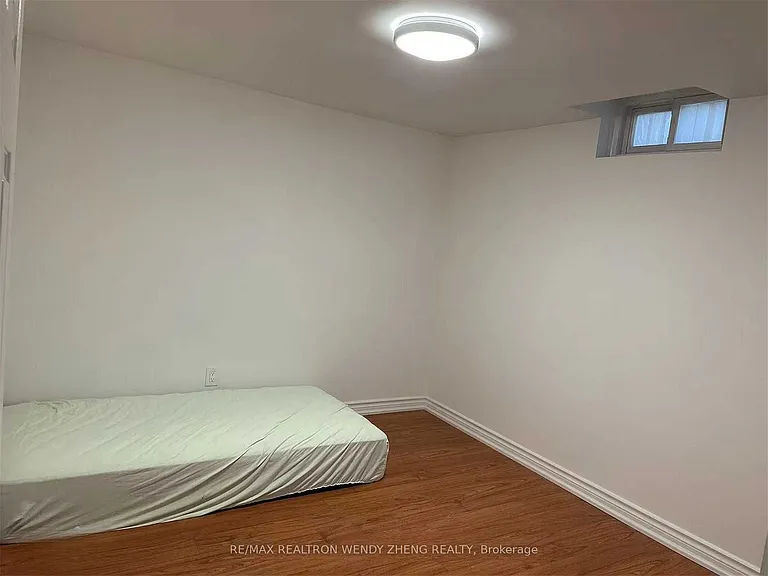 91 William Honey Cres #BASEMENT — Photo 7