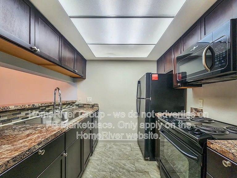 2820 S Bartell Dr #1 — Photo 6