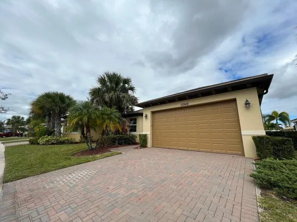 11948 SW Crestwood Cir, Port Saint Lucie, FL 34987