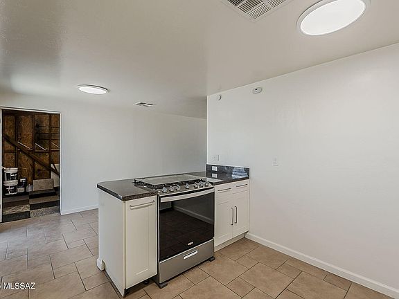 5th image of 1673 W Circle B Dr