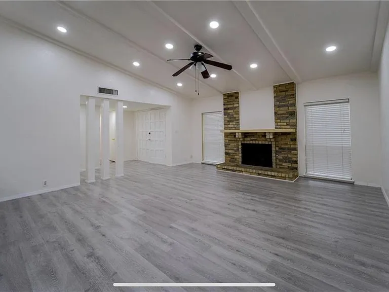 6403 Apache Ct — Photo 2